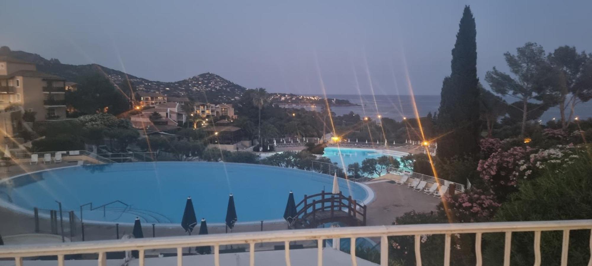 Agay Cap Esterel Le Hameau F2 Clim Plein Sud Dernier Etage Magnifique Vue Mer Saint-Raphaël Eksteriør bilde
