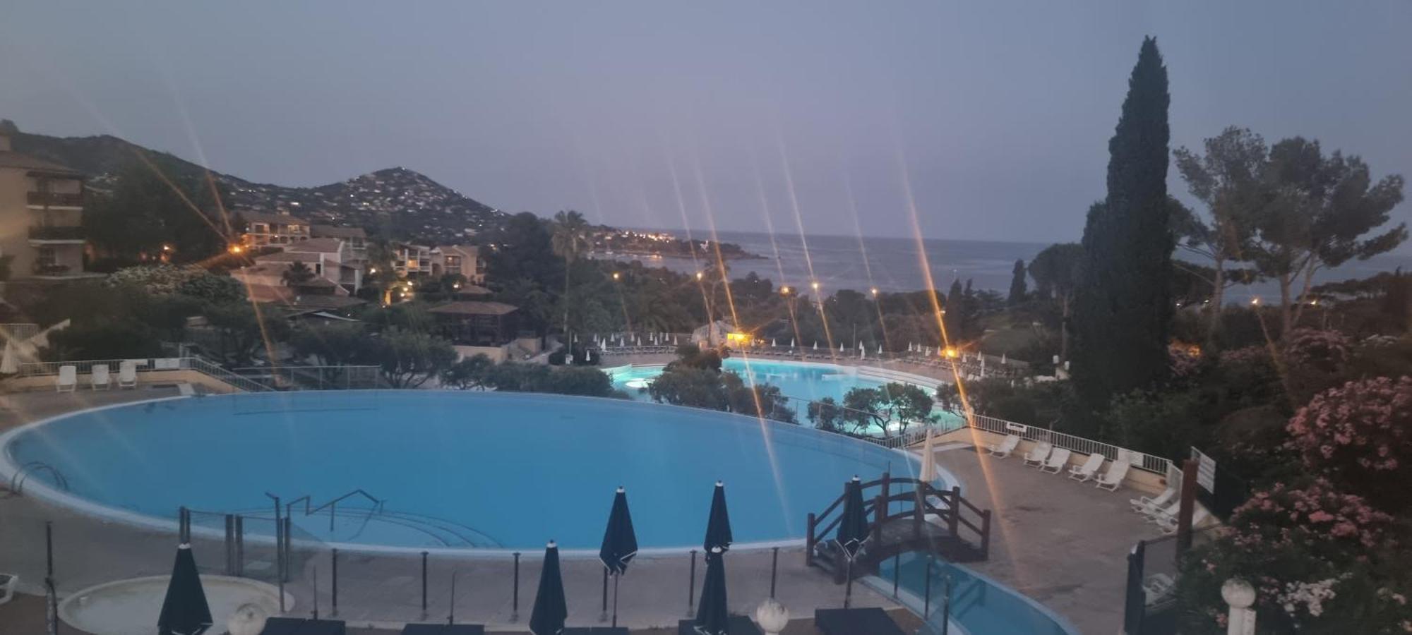 Agay Cap Esterel Le Hameau F2 Clim Plein Sud Dernier Etage Magnifique Vue Mer Saint-Raphaël Eksteriør bilde