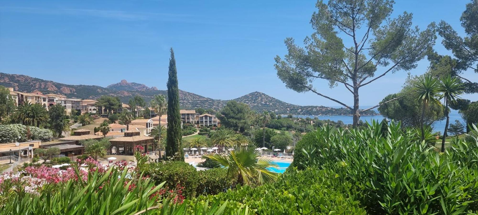 Agay Cap Esterel Le Hameau F2 Clim Plein Sud Dernier Etage Magnifique Vue Mer Saint-Raphaël Eksteriør bilde